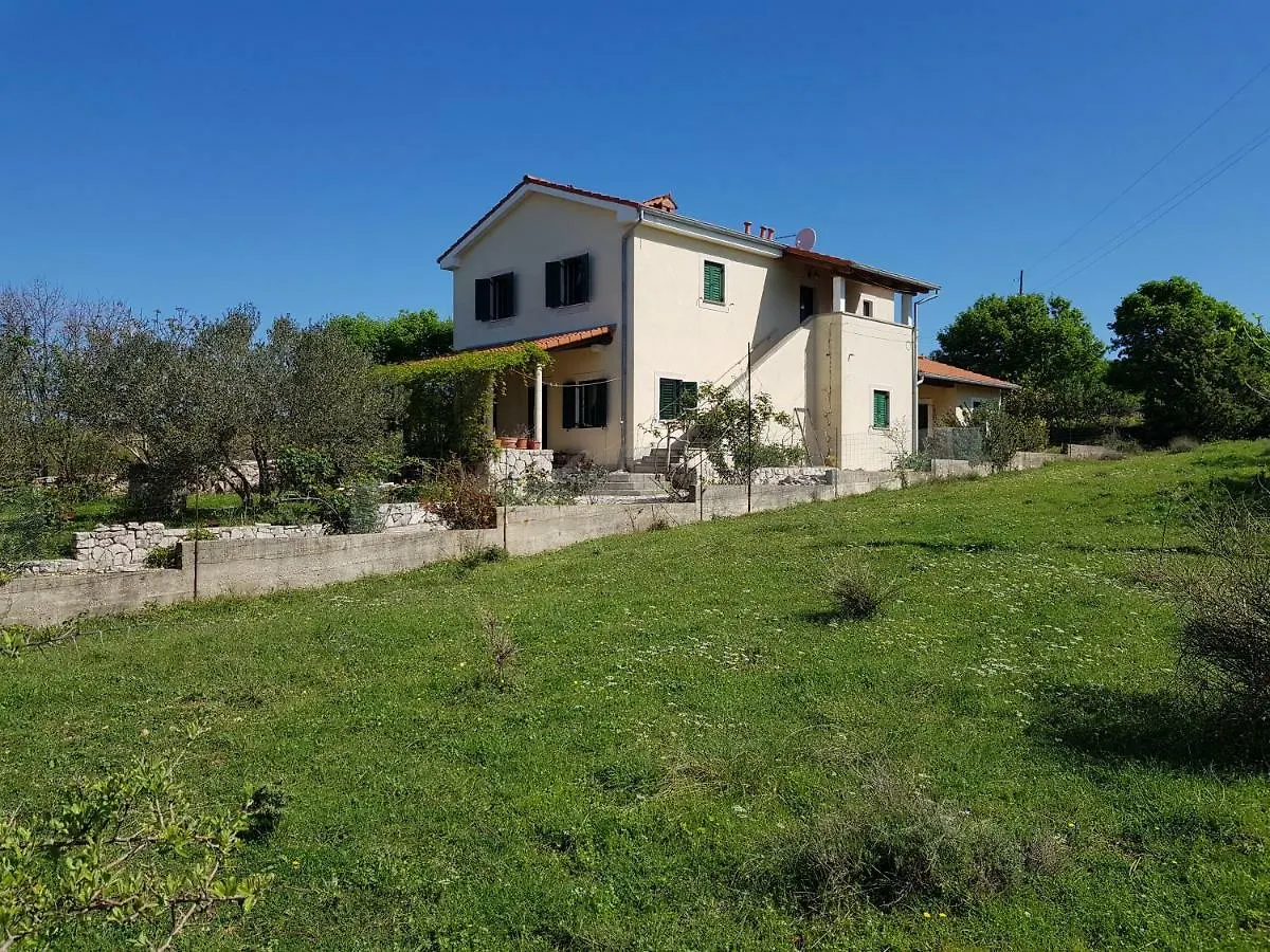 Apartment In Family House With Roses And Olive Tree Garden Štivan