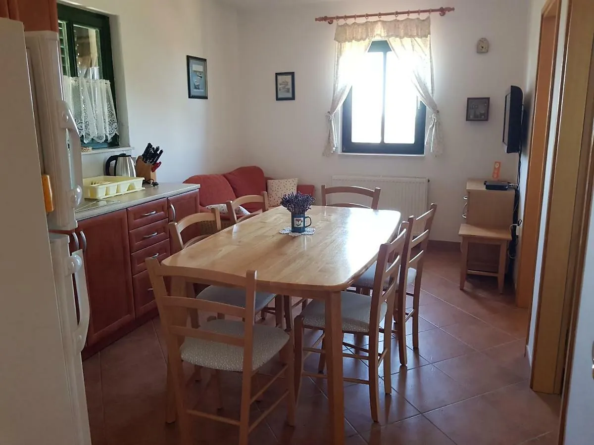 Holiday home Apartment In Family House With Roses And Olive Tree Garden