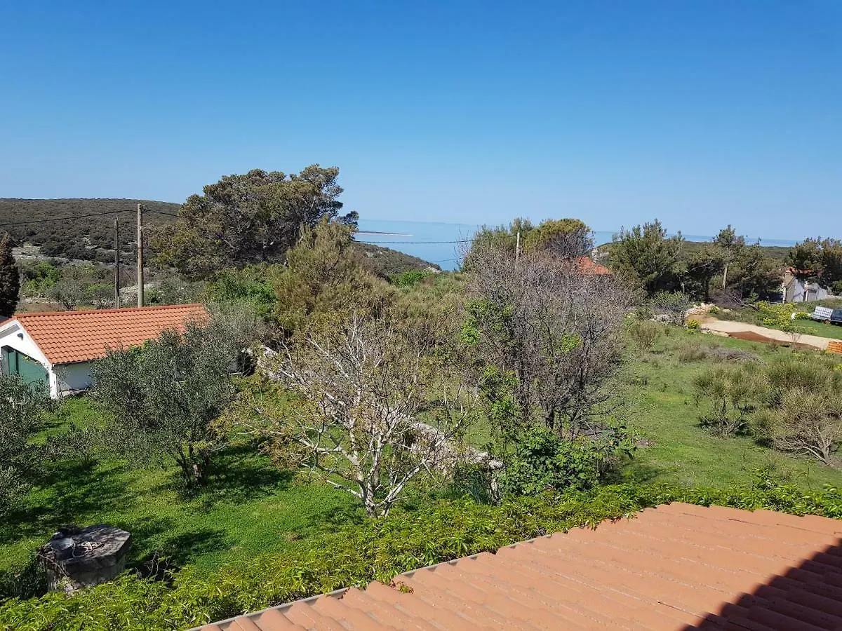 Apartment In Family House With Roses And Olive Tree Garden